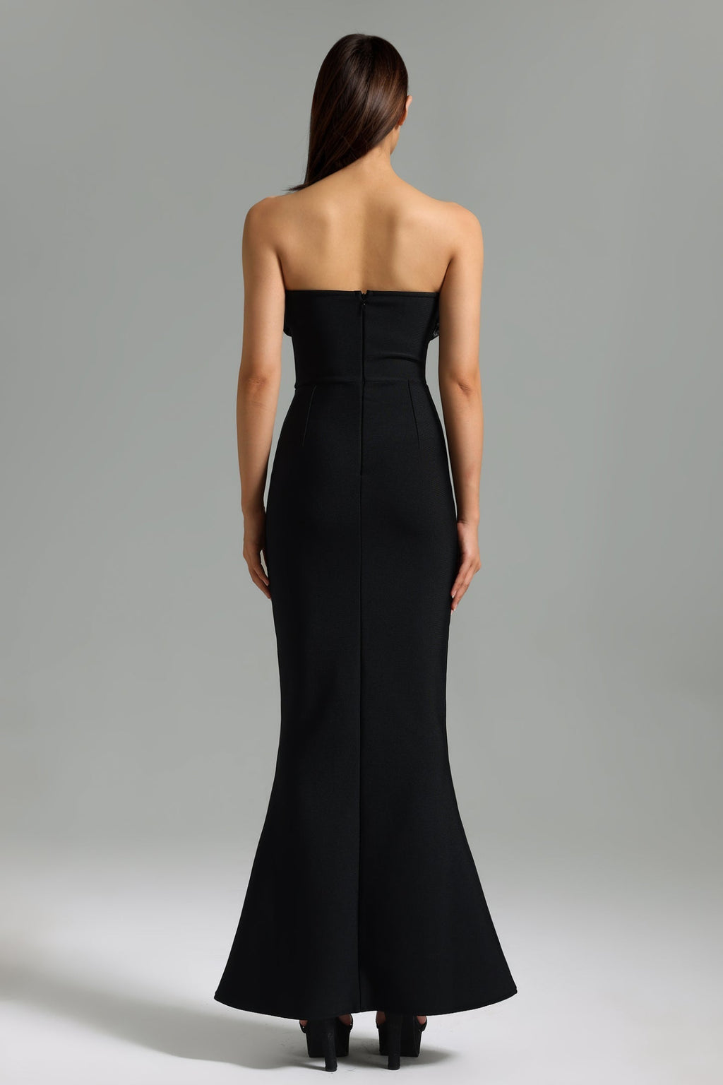 Vafa Omuzları Açık Taş Detaylı Bandaj Midi Elbise