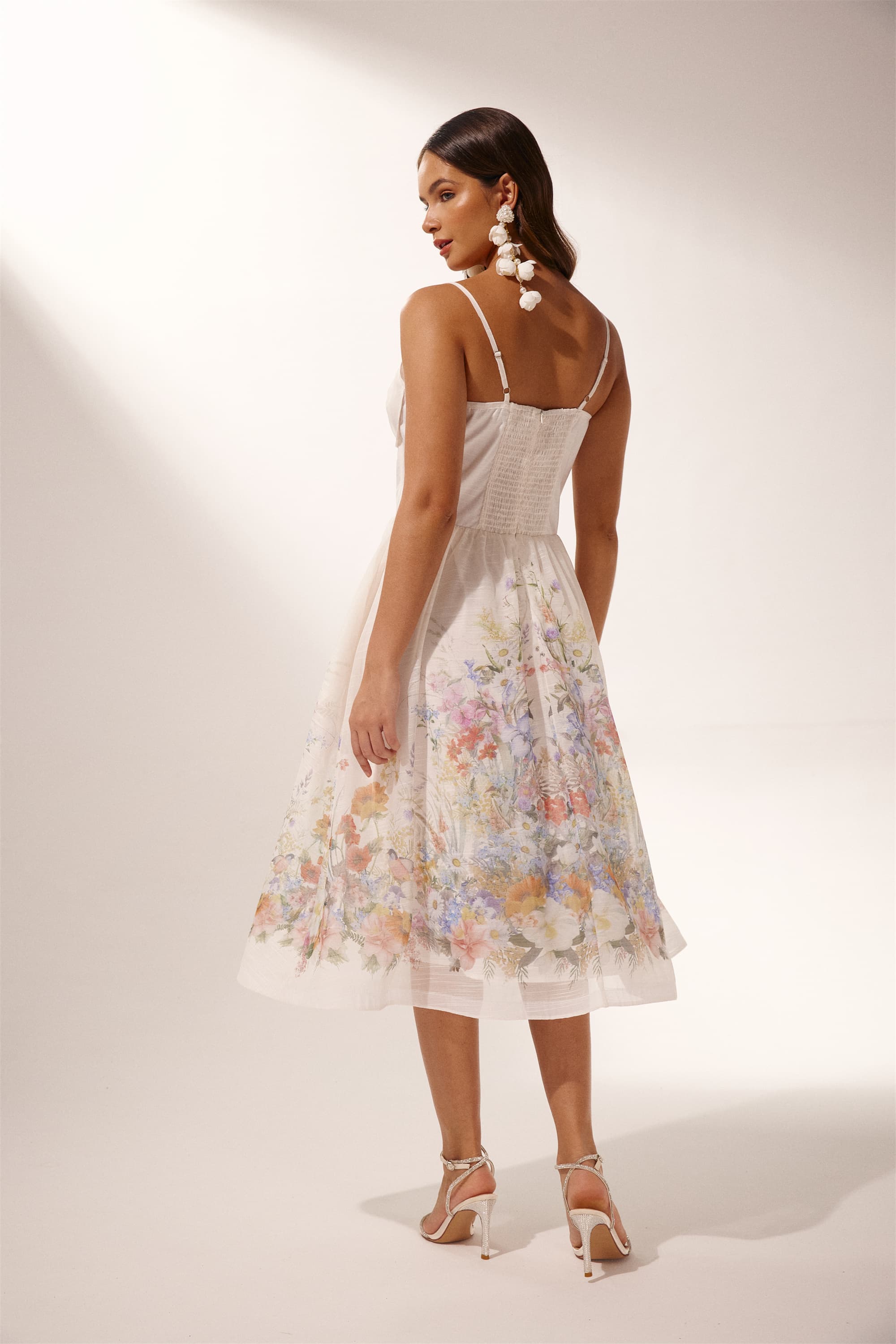 Yoland Çiçek Baskılı Dantelli Midi Elbise