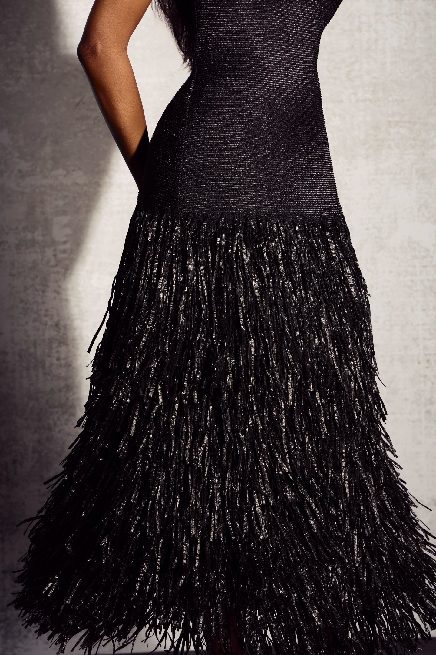 Mavis Sırtı Açık Püsküllü Triko Midi Elbise