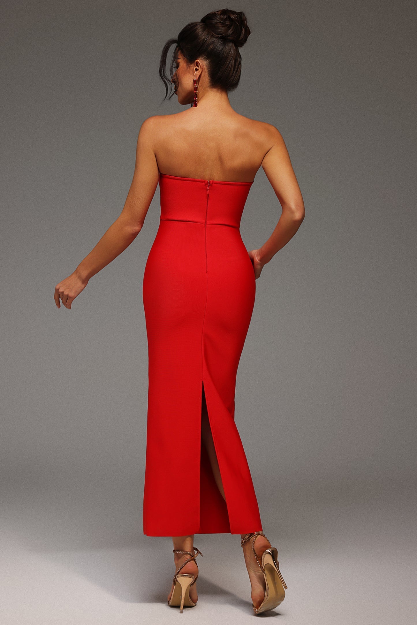 Garela Taş Detaylı V Yaka Bandaj Maxi Elbise