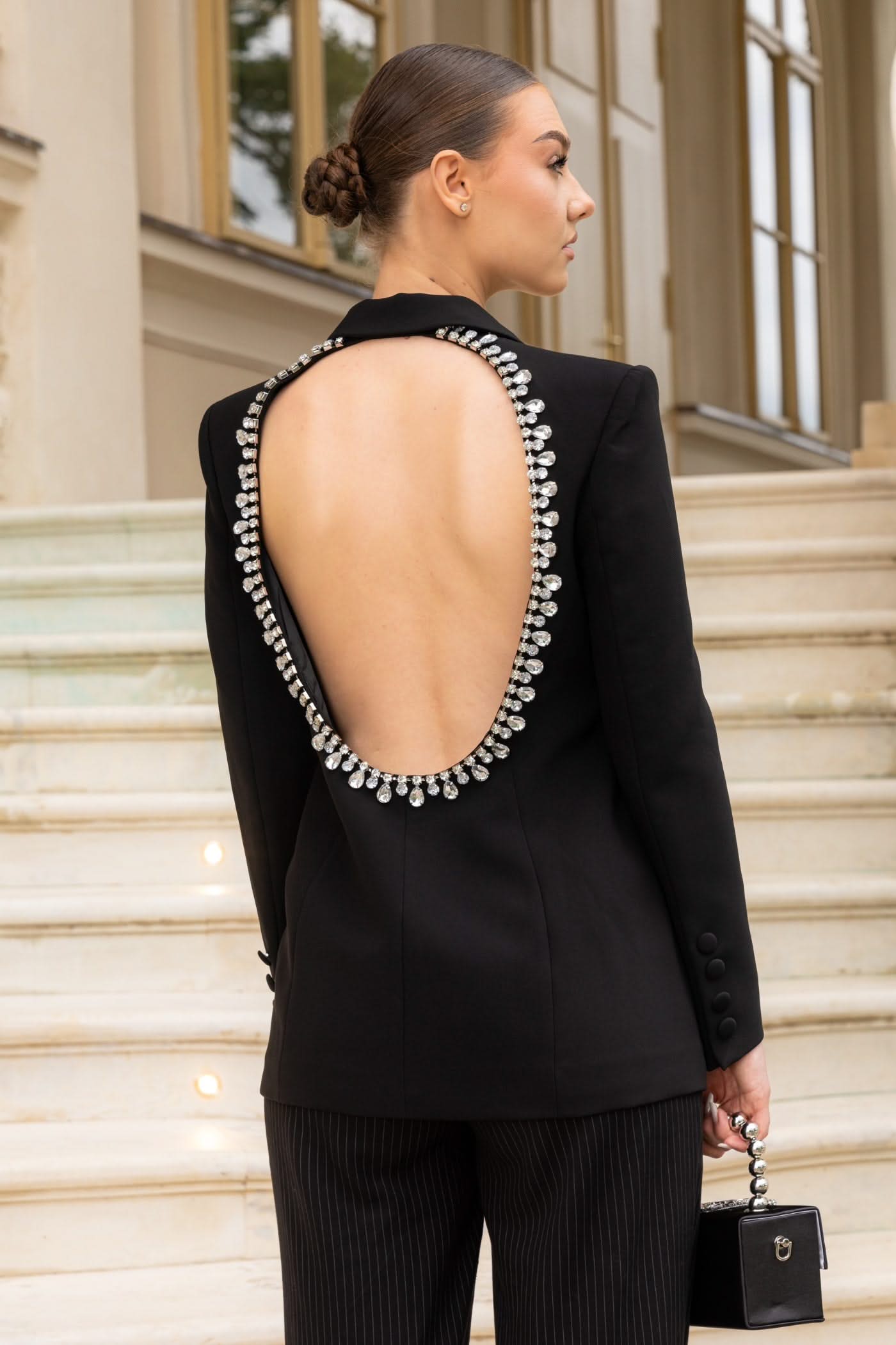 Sırt Kesimli Elmas Blazer - Siyah