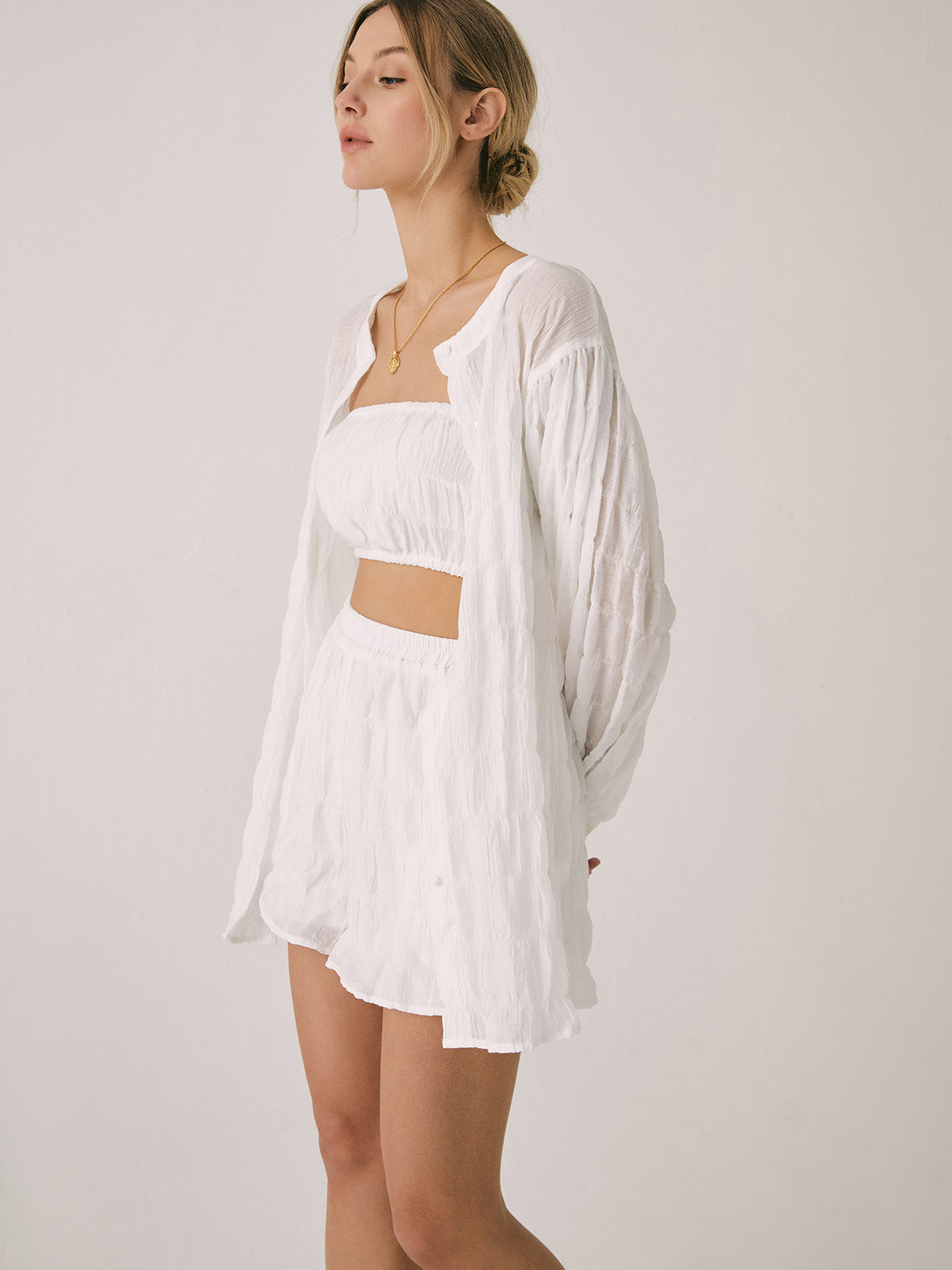 Düğmeli Oversize Gömlek Ve Şortlu Takım – Beyaz