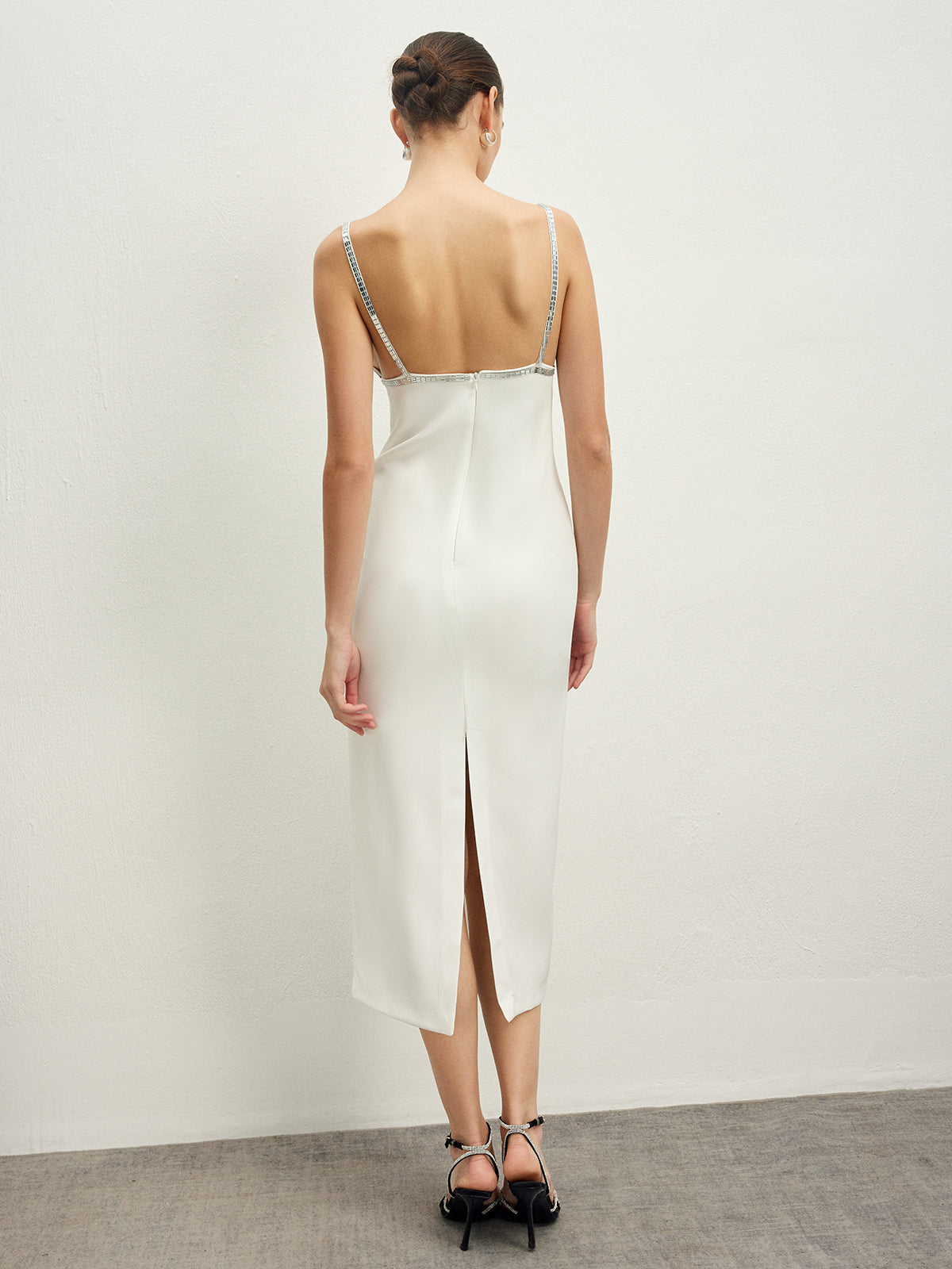 İnce Askılı Saten Kalem Elbise – Beyaz