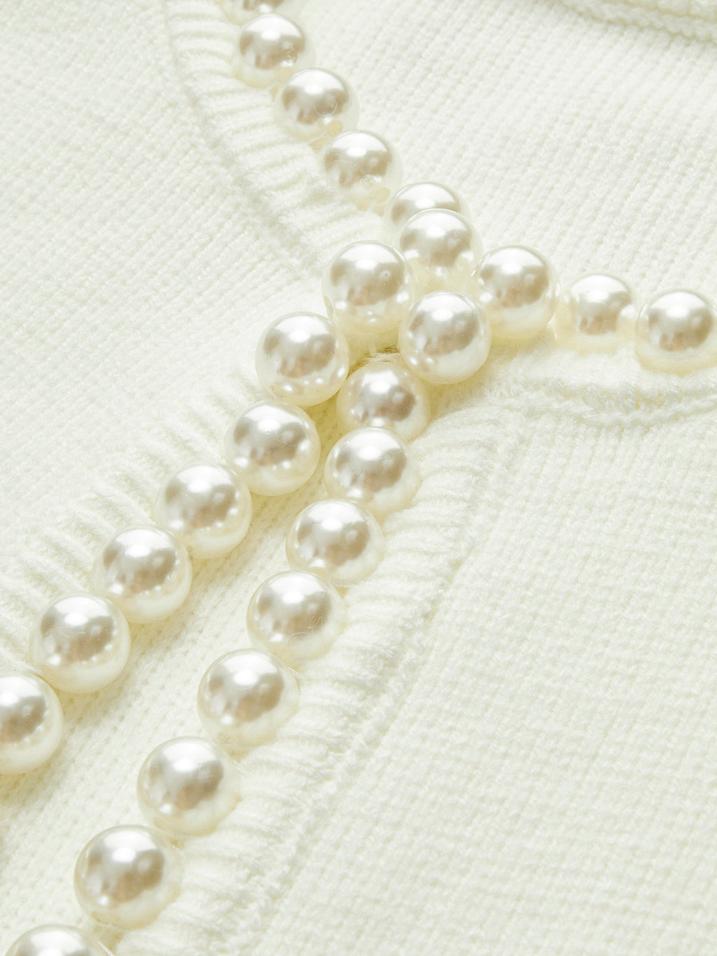 İnci Kenarlı Yırtık Etekli Kardigan