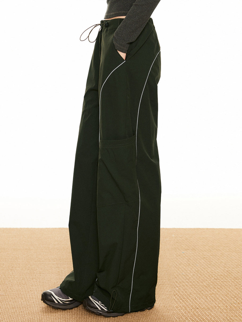 Kontrast Boru Bağcıklı Pantolon