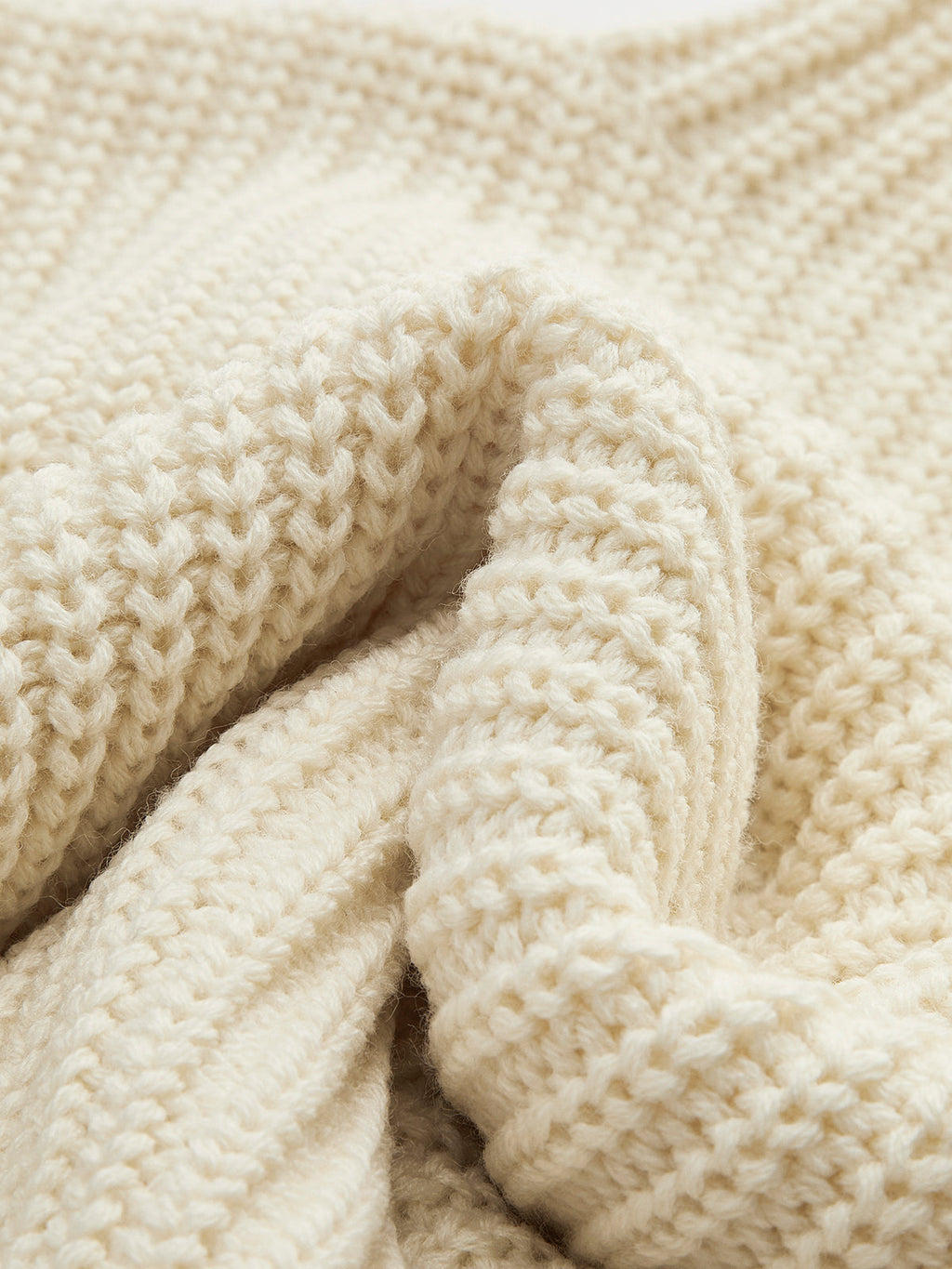 Yün Karışımlı Çan Kollu Kısa Üst Kazak