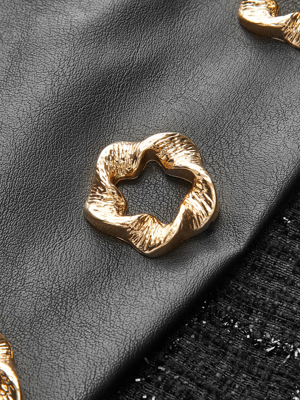 Çiçek Dekor Suni Deri Panel Etek