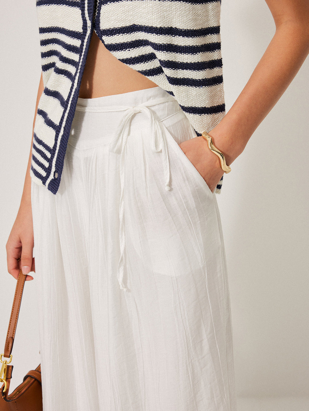 Orta Bel Cep Detaylı Bağcıklı Pantolon