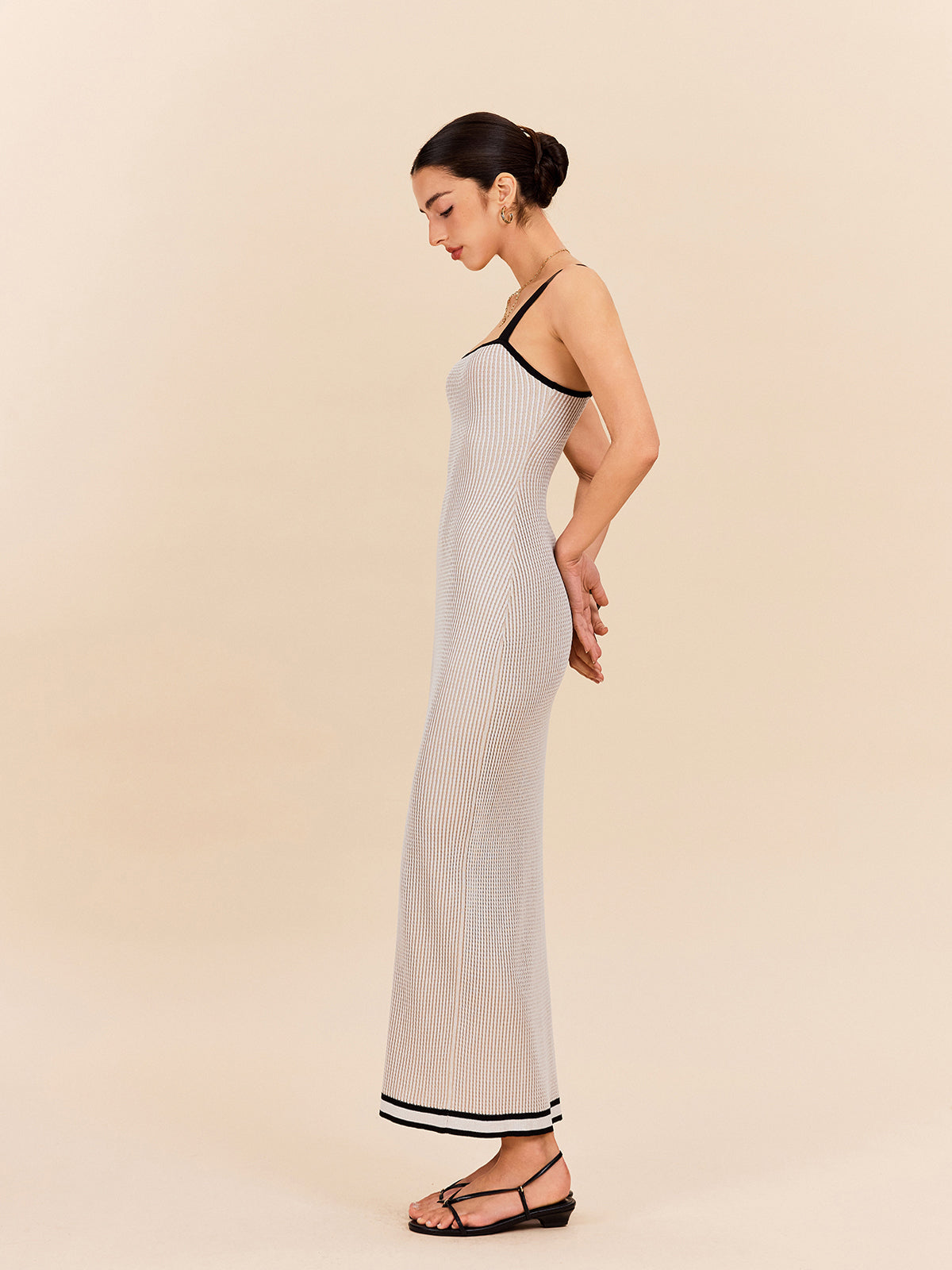 Çizgili Kontrast Kesim İnce Askılı Kazak Elbise