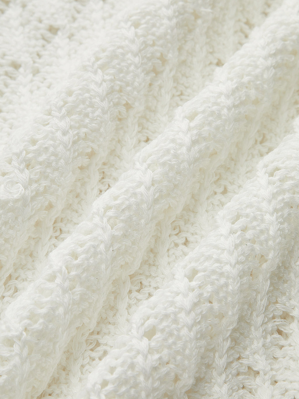 Kesik Detaylı Şeffaf Örgü Kazak Elbise