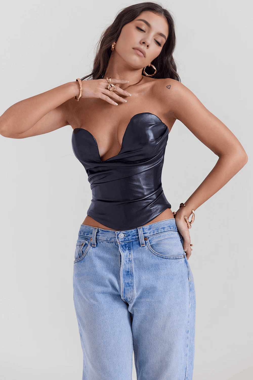 Straplez Deri Görünümlü Sıkılaştırıcı Korsaj – Siyah
