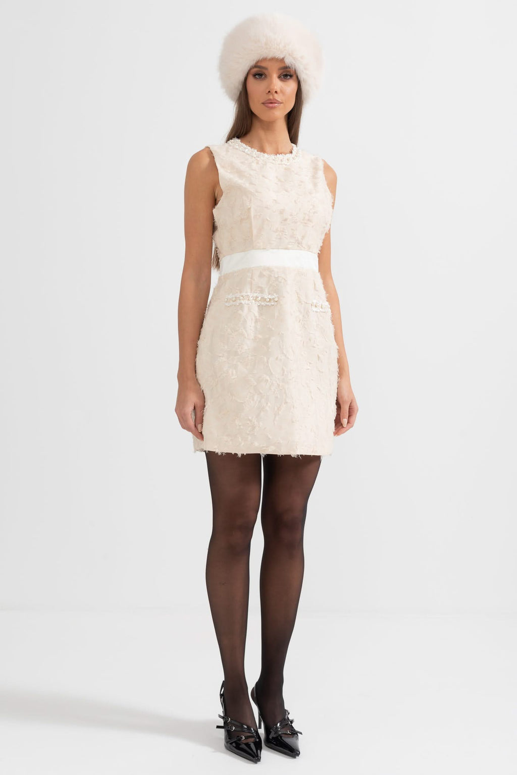 Tüy Desenli İnci Detaylı İki Parçalı Takım - Fildişi