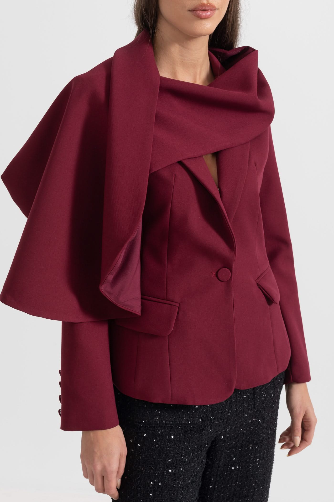 Asimetrik Drapeli Eşarplı Modern Blazer - Bordo