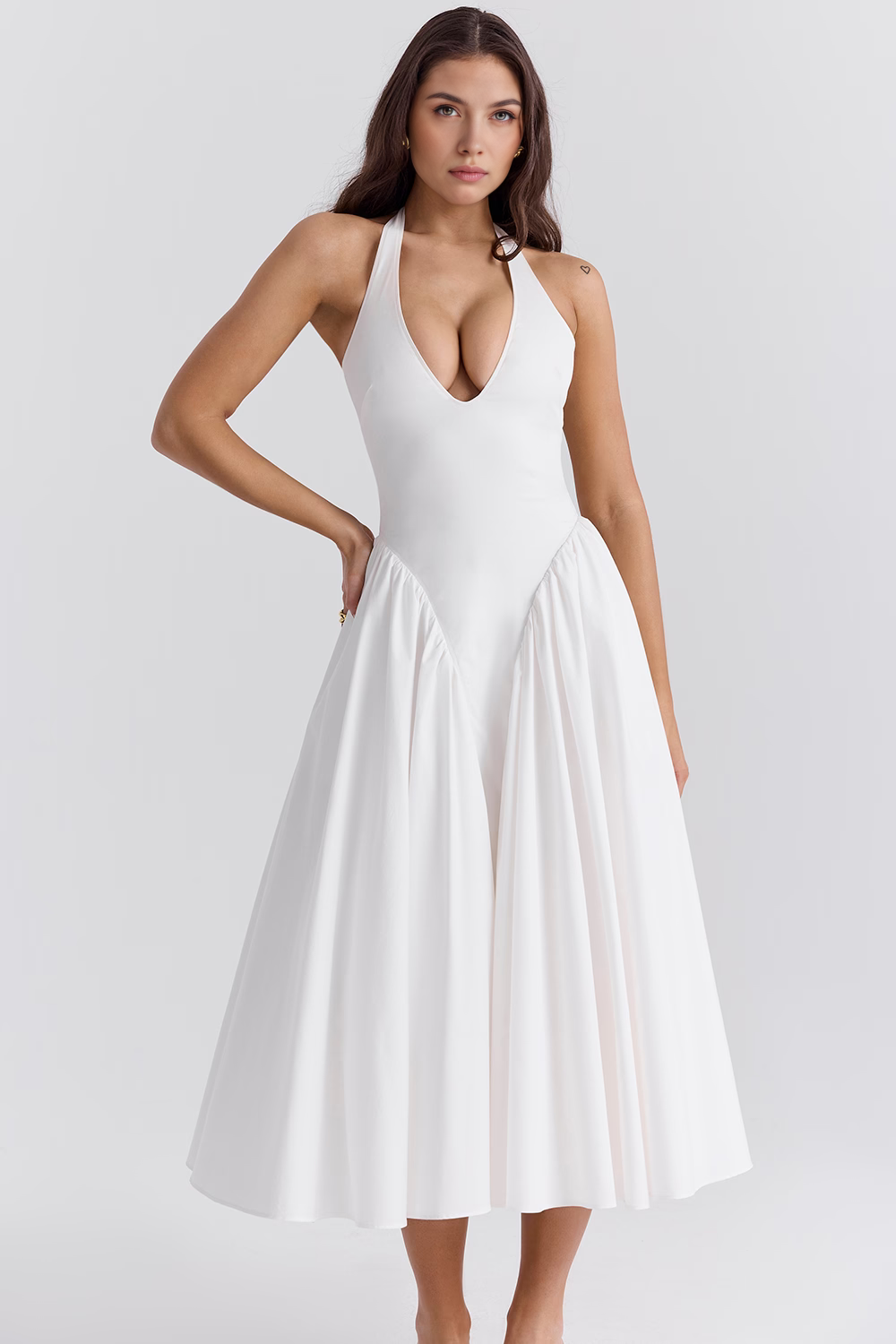 Askılı Derin V Yaka Midi Elbise – Beyaz