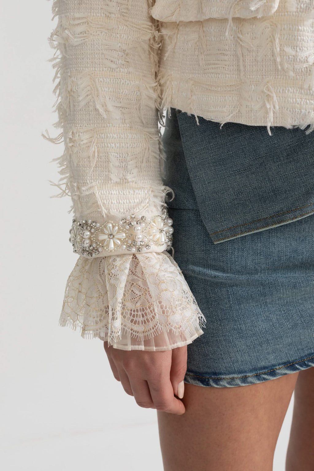 İnci Ve Kristal Süslemeli Dokulu Ceket Üstü - Fildişi