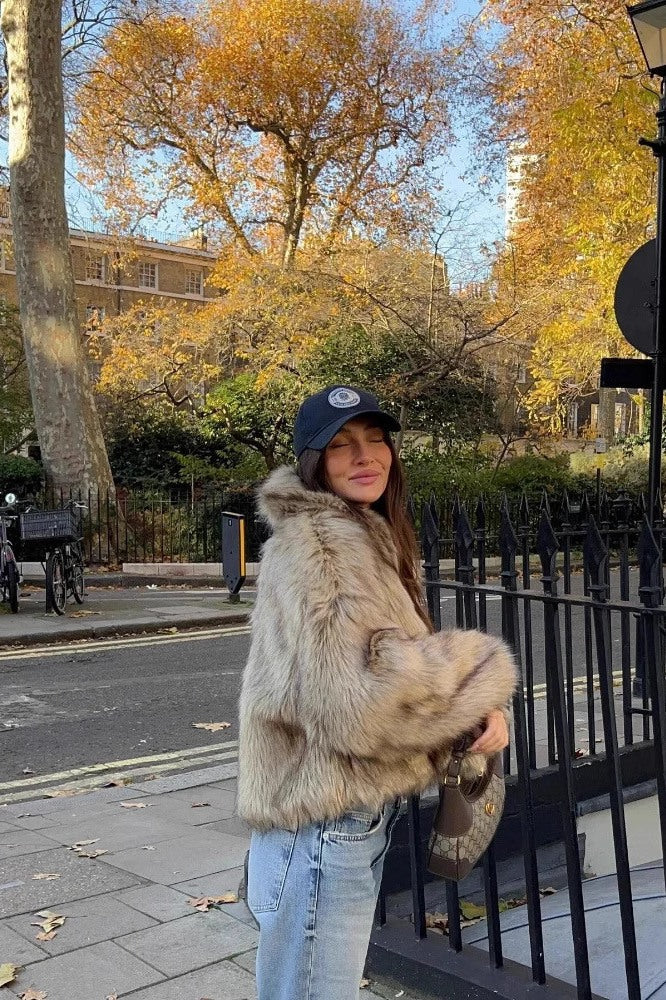 Şık Suni Peluş Ceket