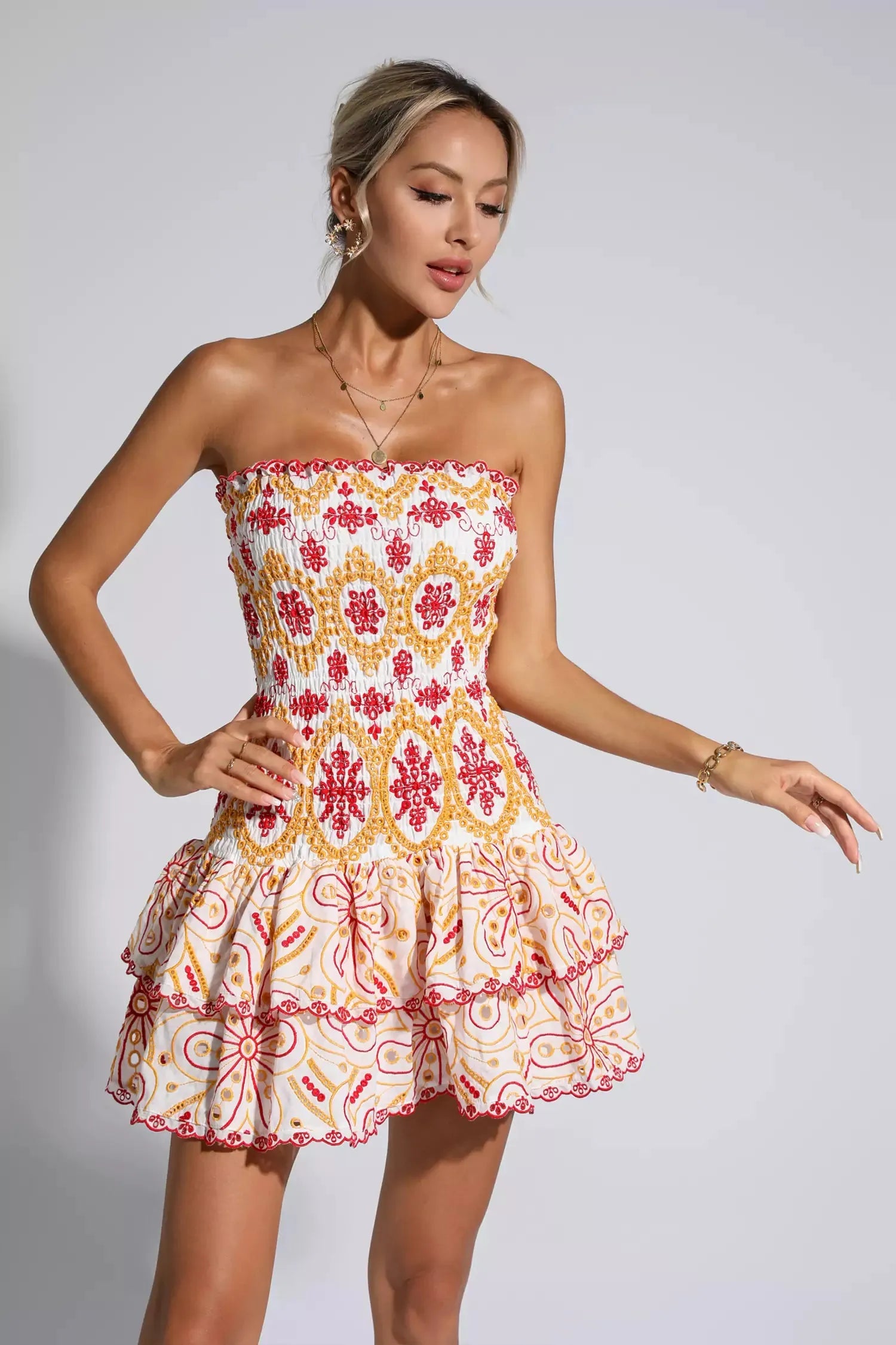 Biberiye Fırfırlı Mini Elbise