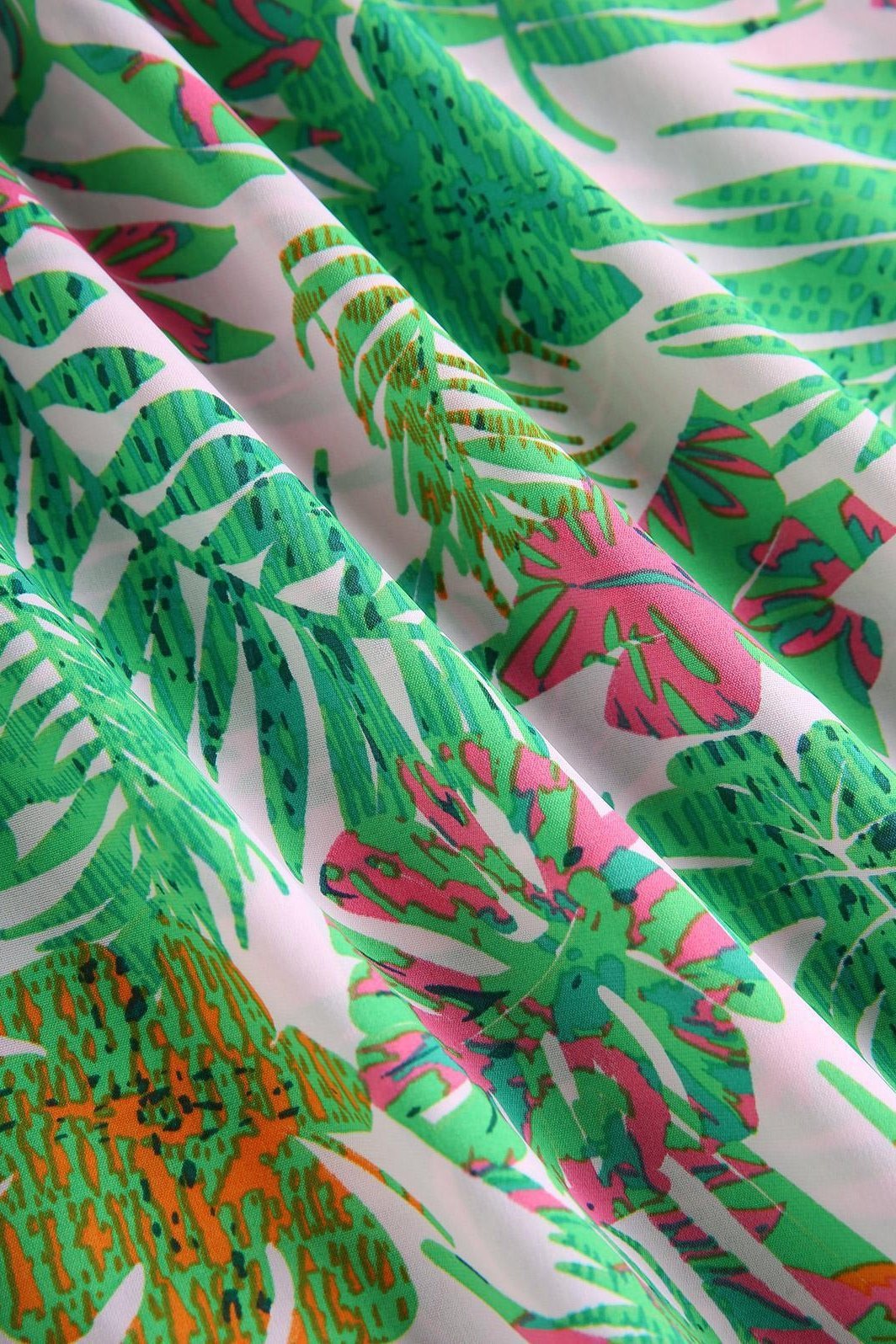 Apphia Baskılı Boyundan Bağlamalı Yırtmaçlı Midi Elbise