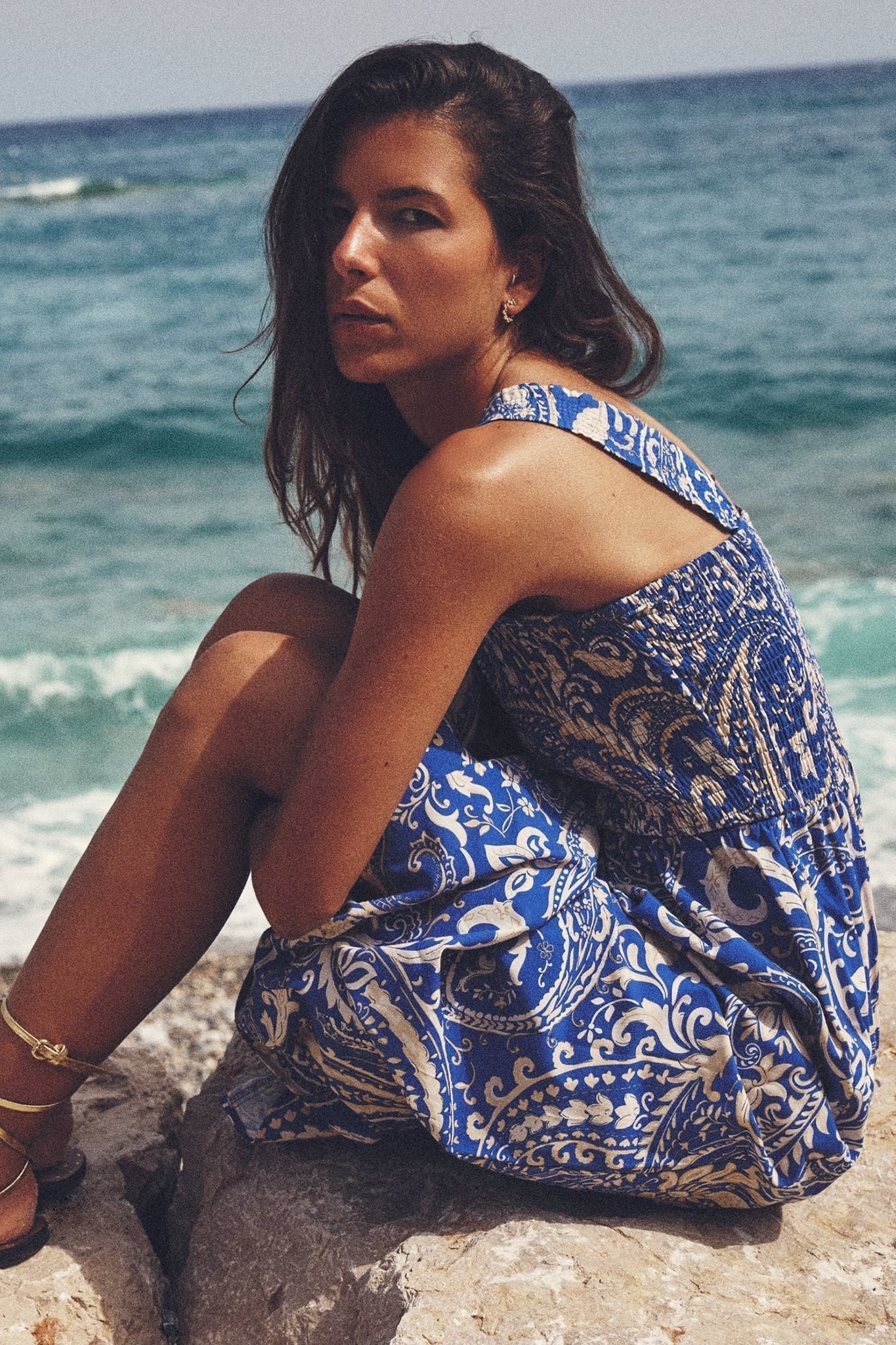 Aurelian Büzgülü Korse Askılı Flare Midi Elbise