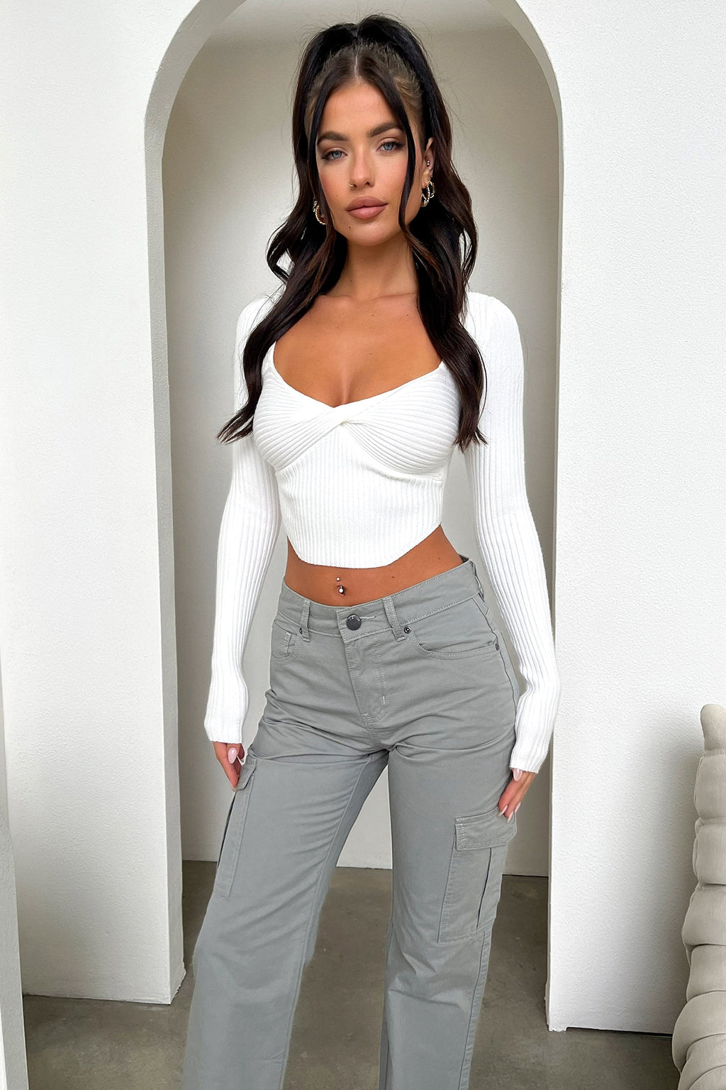 Beca Uzun Sleeve Knit - Beyaz