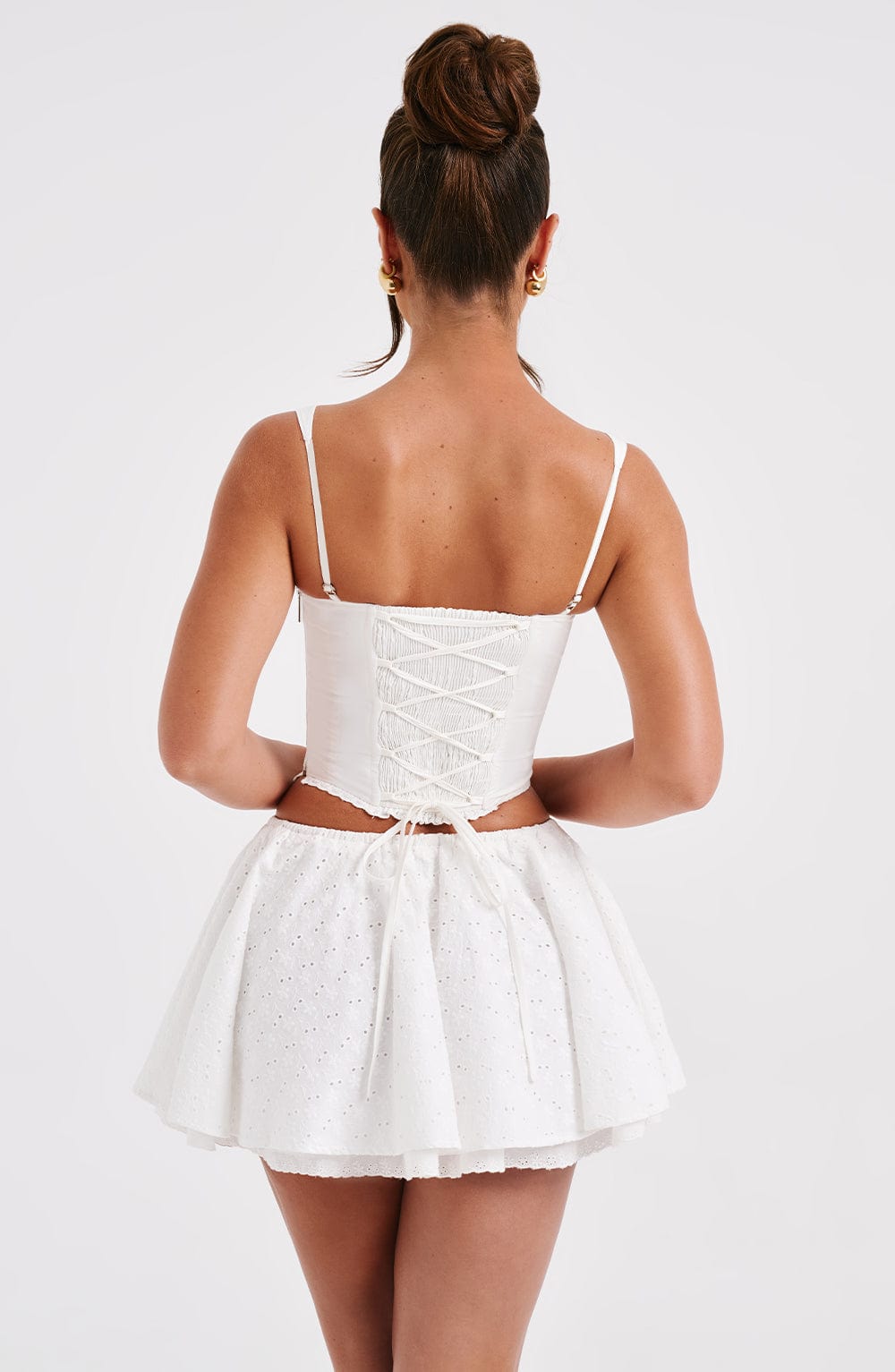 Bağcıklı Büstiyer Crop Top – Beyaz