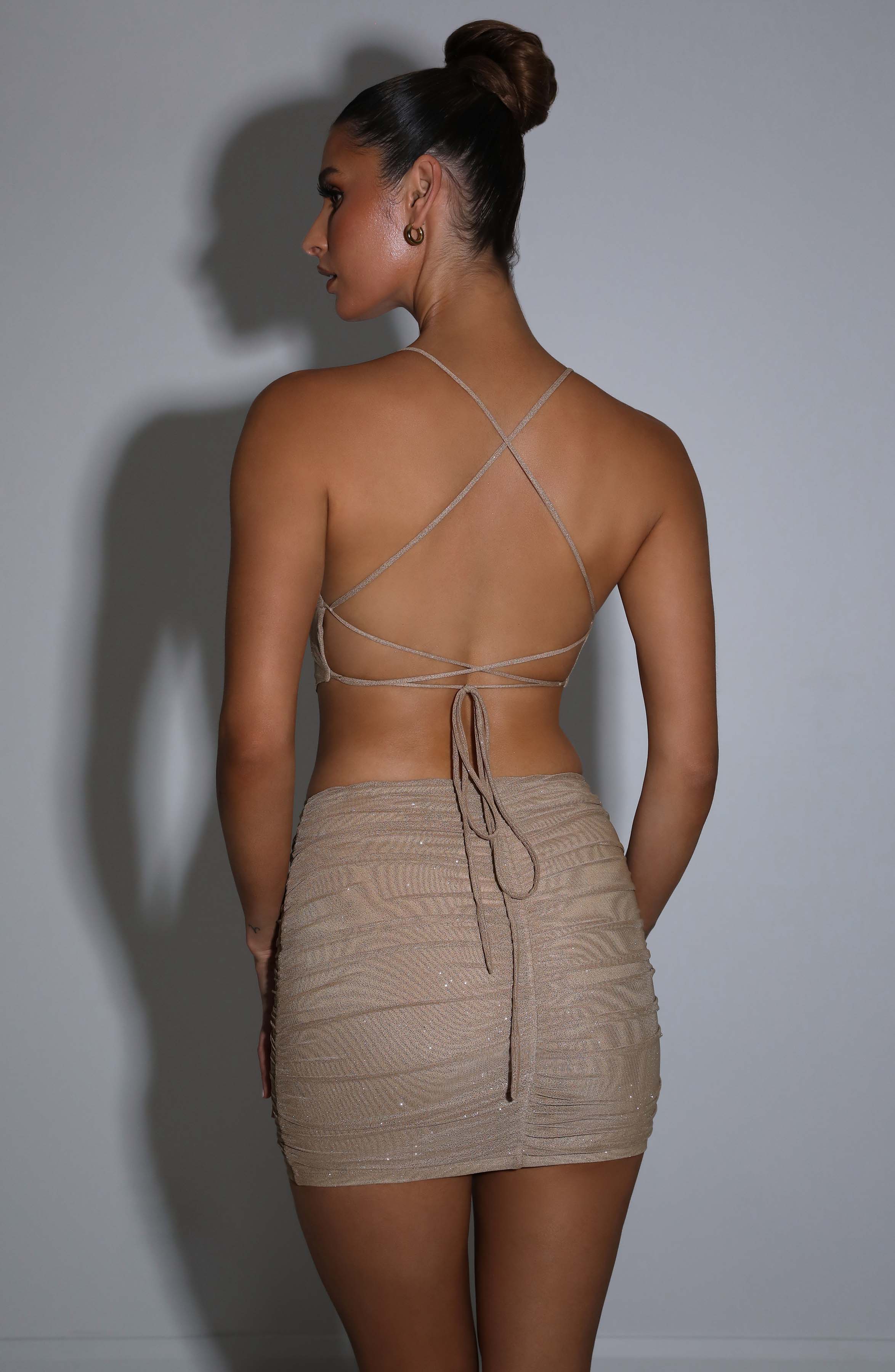 Büzgülü Mini Simli Kalem Etek – Bej