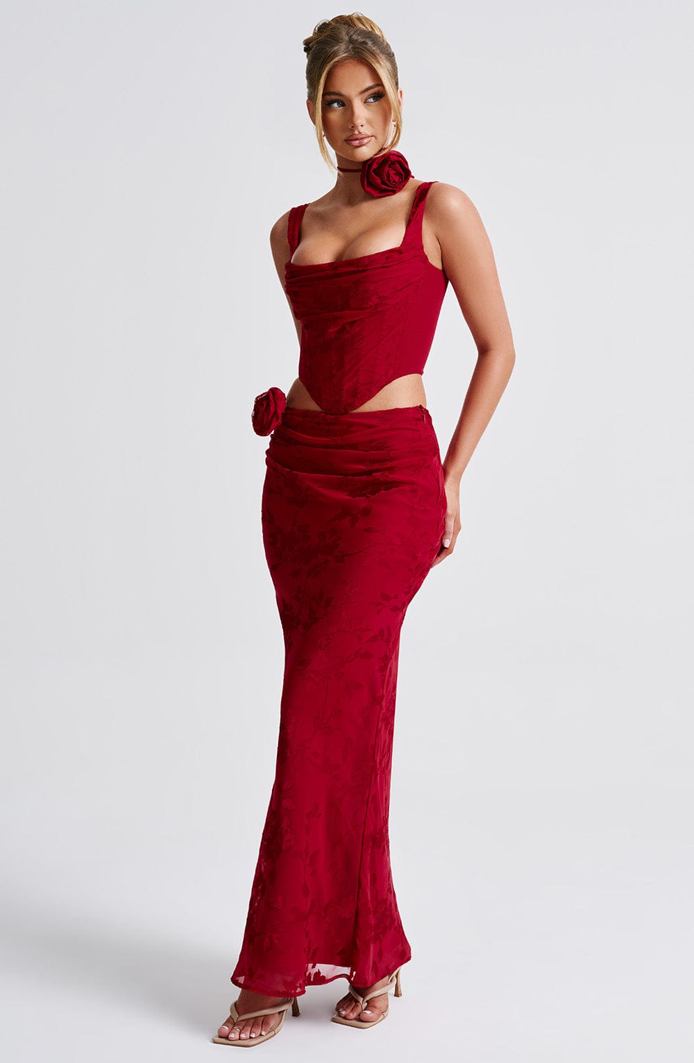 Korse Detaylı Dökümlü Jakarlı Üst – Bordo