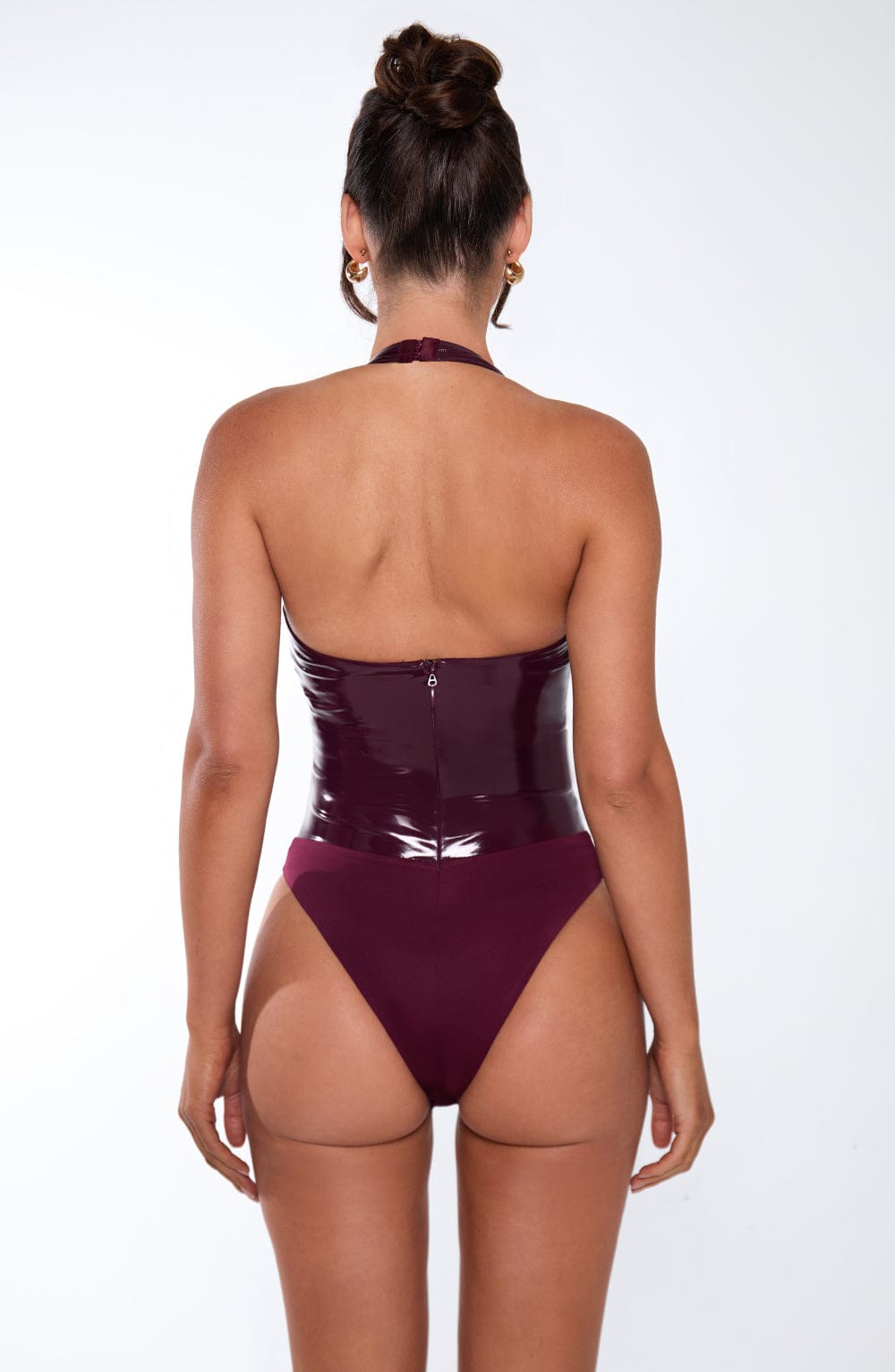 Derin V Yaka Parlak Lateks Bodysuit – Bordo