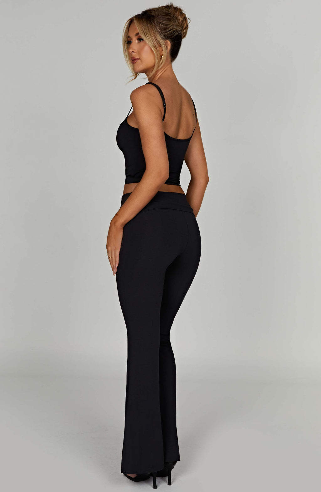 Yüksek Bel İspanyol Paça Pamuklu Pantolon – Siyah