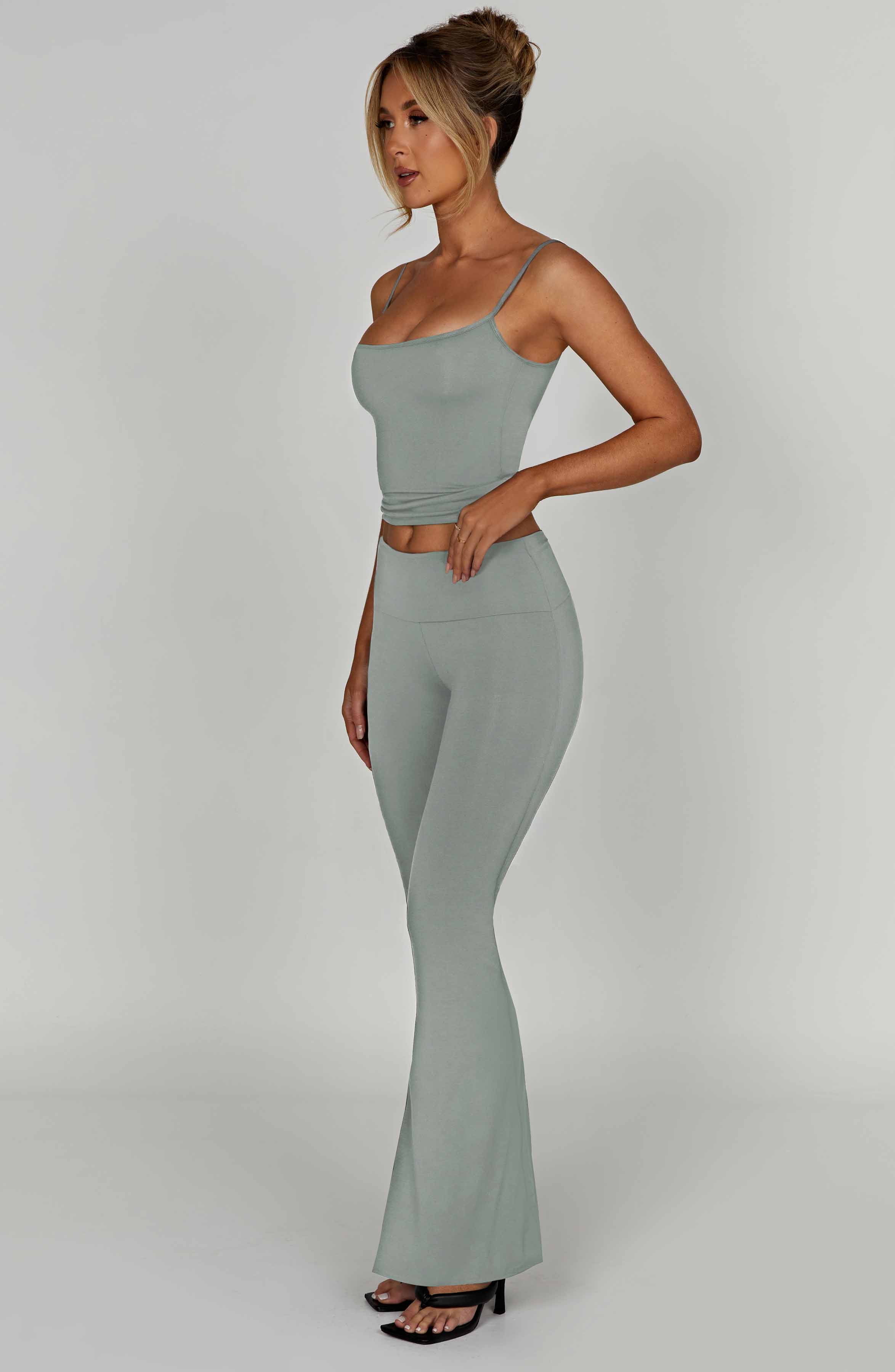 Yüksek Bel İspanyol Paça Esnek Pantolon – Mint