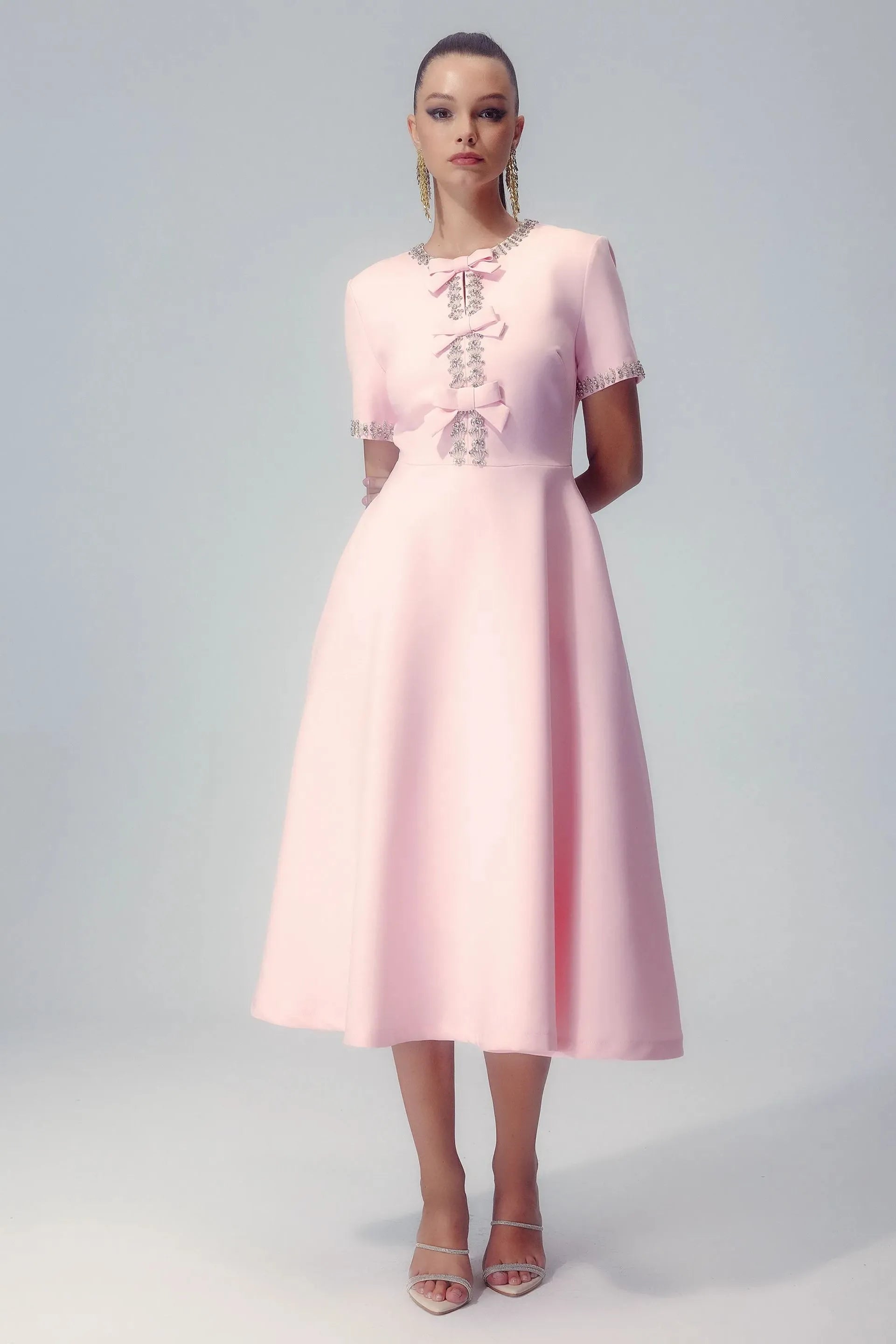 Zoe Fiyonklu Kristal Süslemeli Midi Elbise