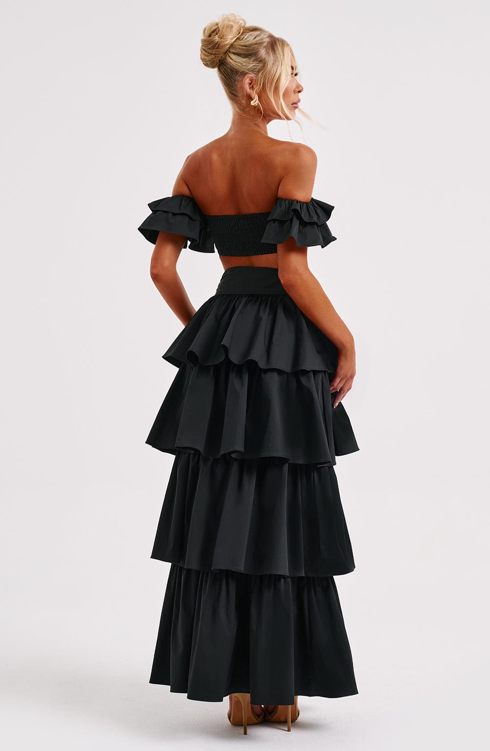 Volanlı Uzun Kat Katlı Yüksek Bel Etek – Siyah