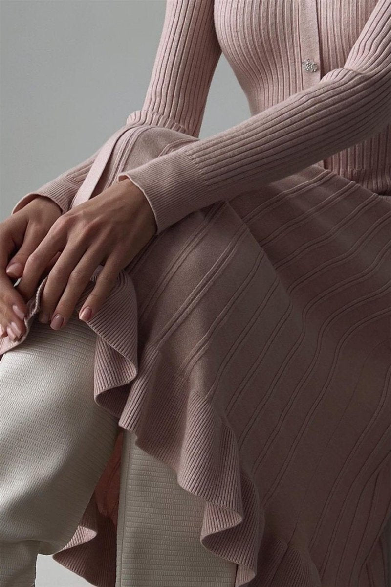 Lillian V Yaka Çizgili Triko Midi Elbise