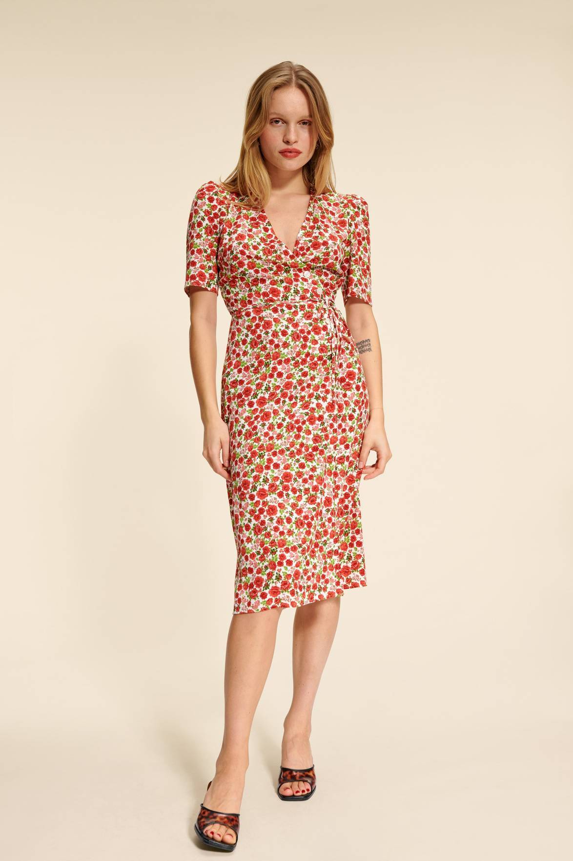 Lucile Baskılı V Yaka Anvelop Midi Elbise