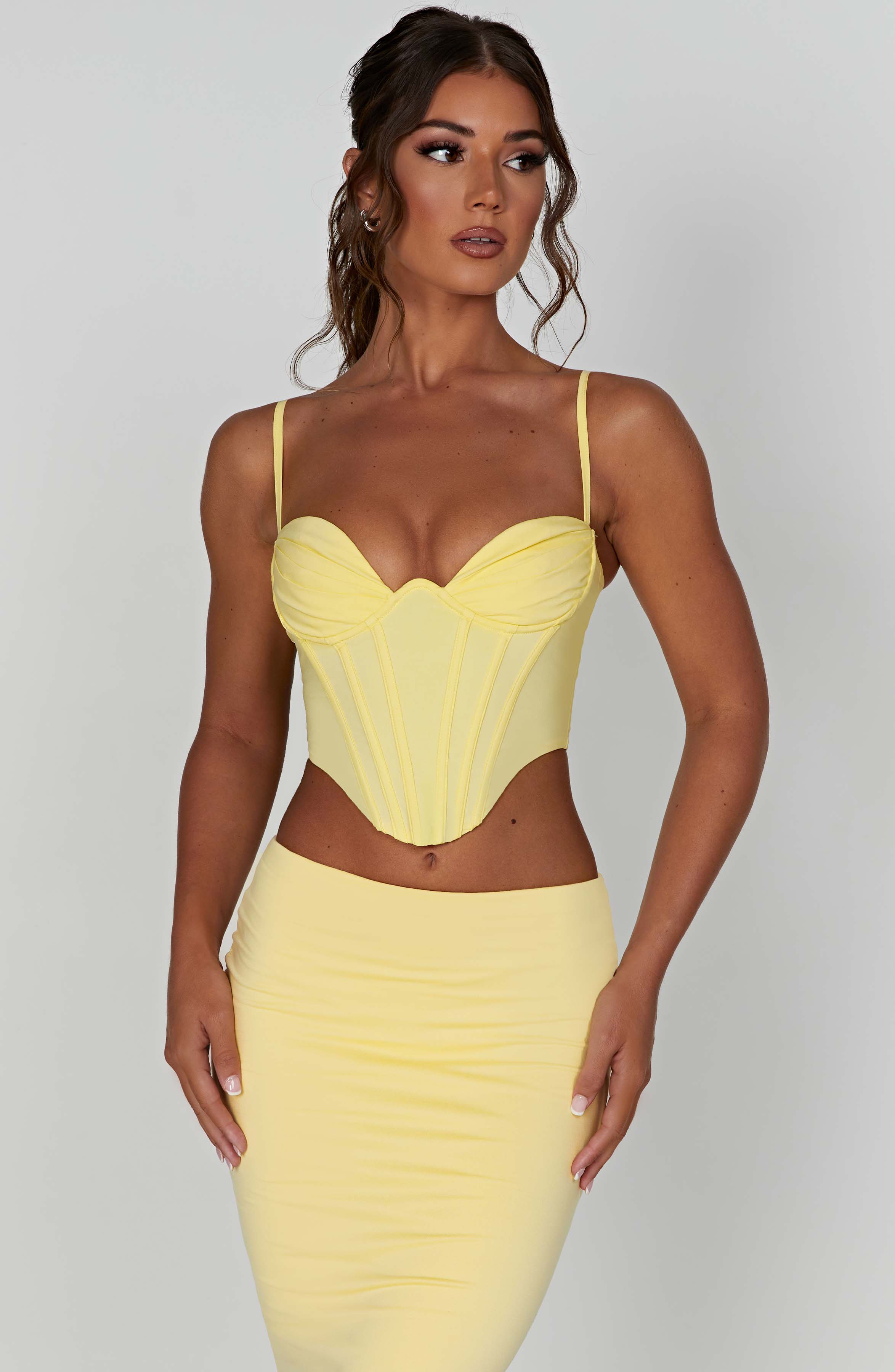 Bustiyer Korseli İnce Askılı Crop Top – Sarı