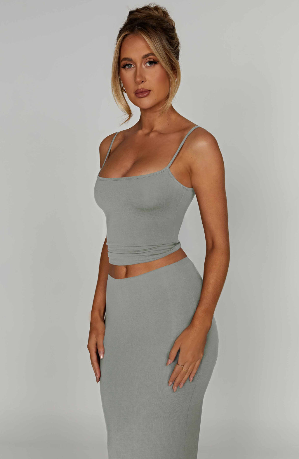 İnce Askılı Fit Kesim Crop Top – Mint Yeşili