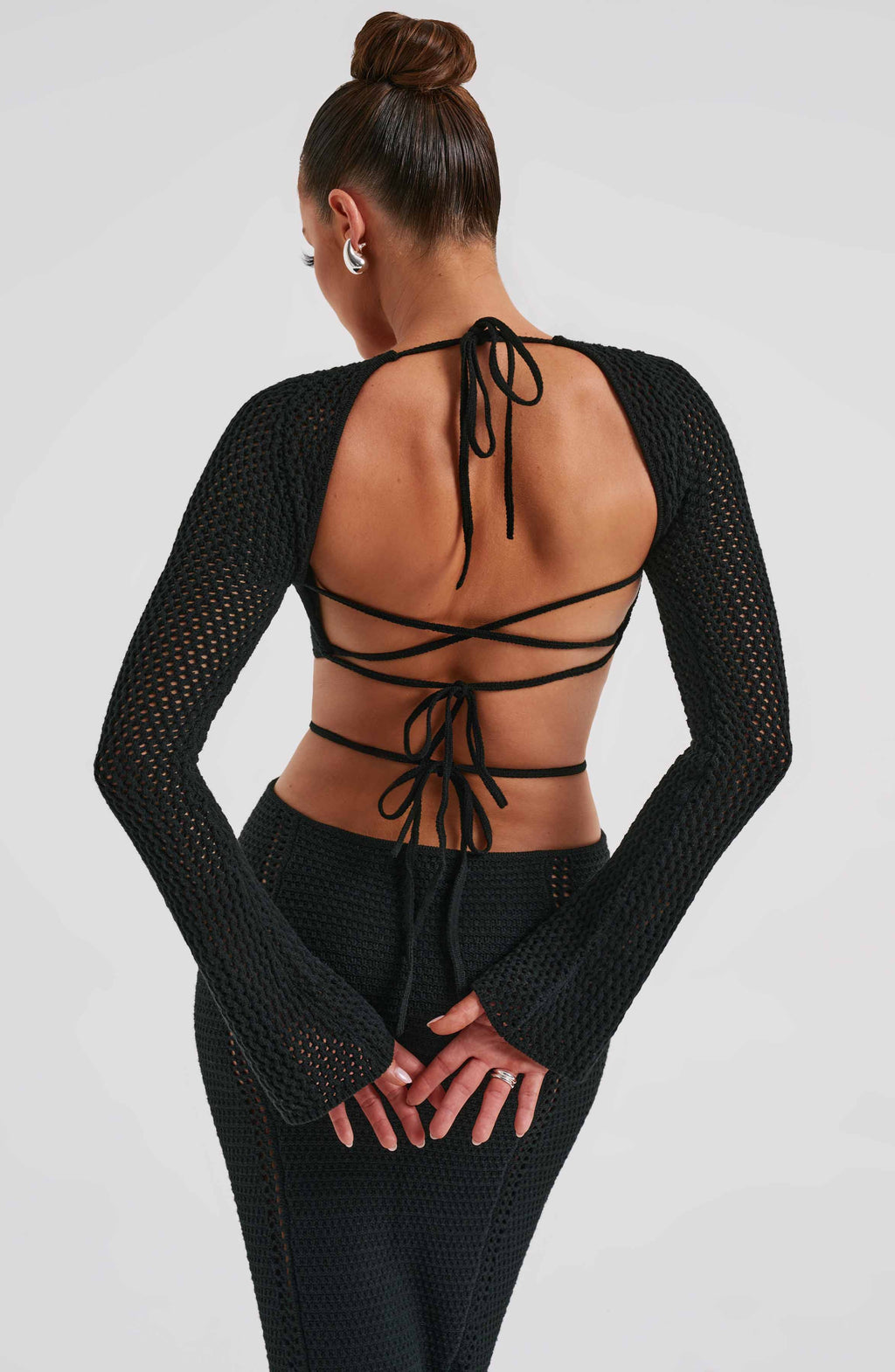 Ajurlu Cut-Out Detaylı Uzun Elbise – Siyah