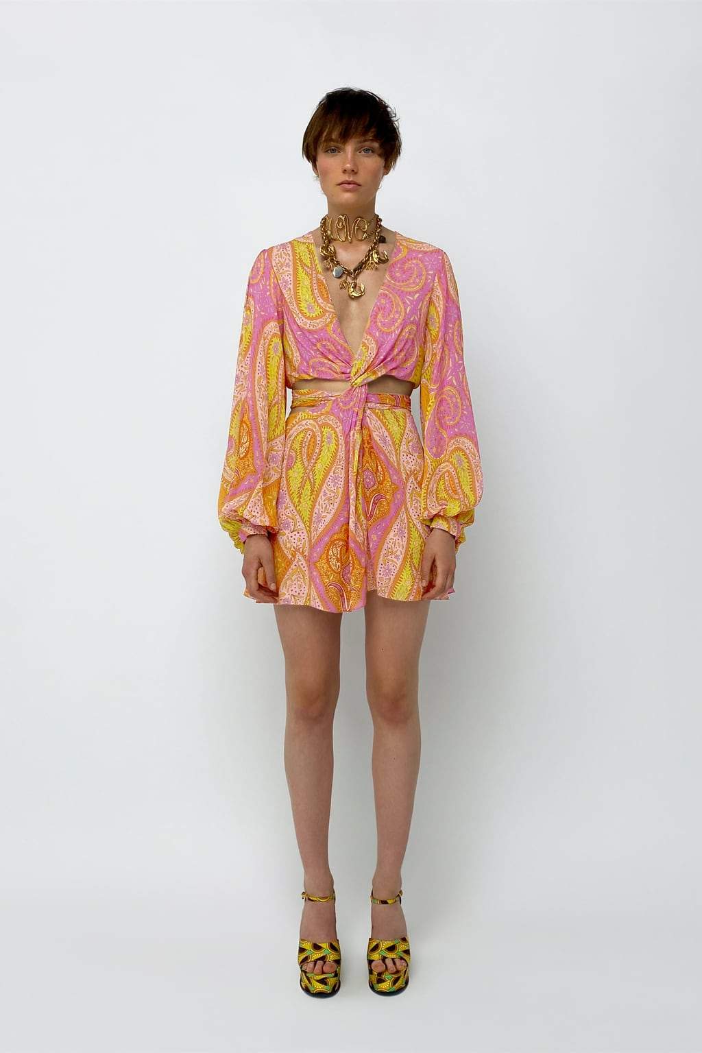 Renata Dekolteli Düğümlü Mini Elbise