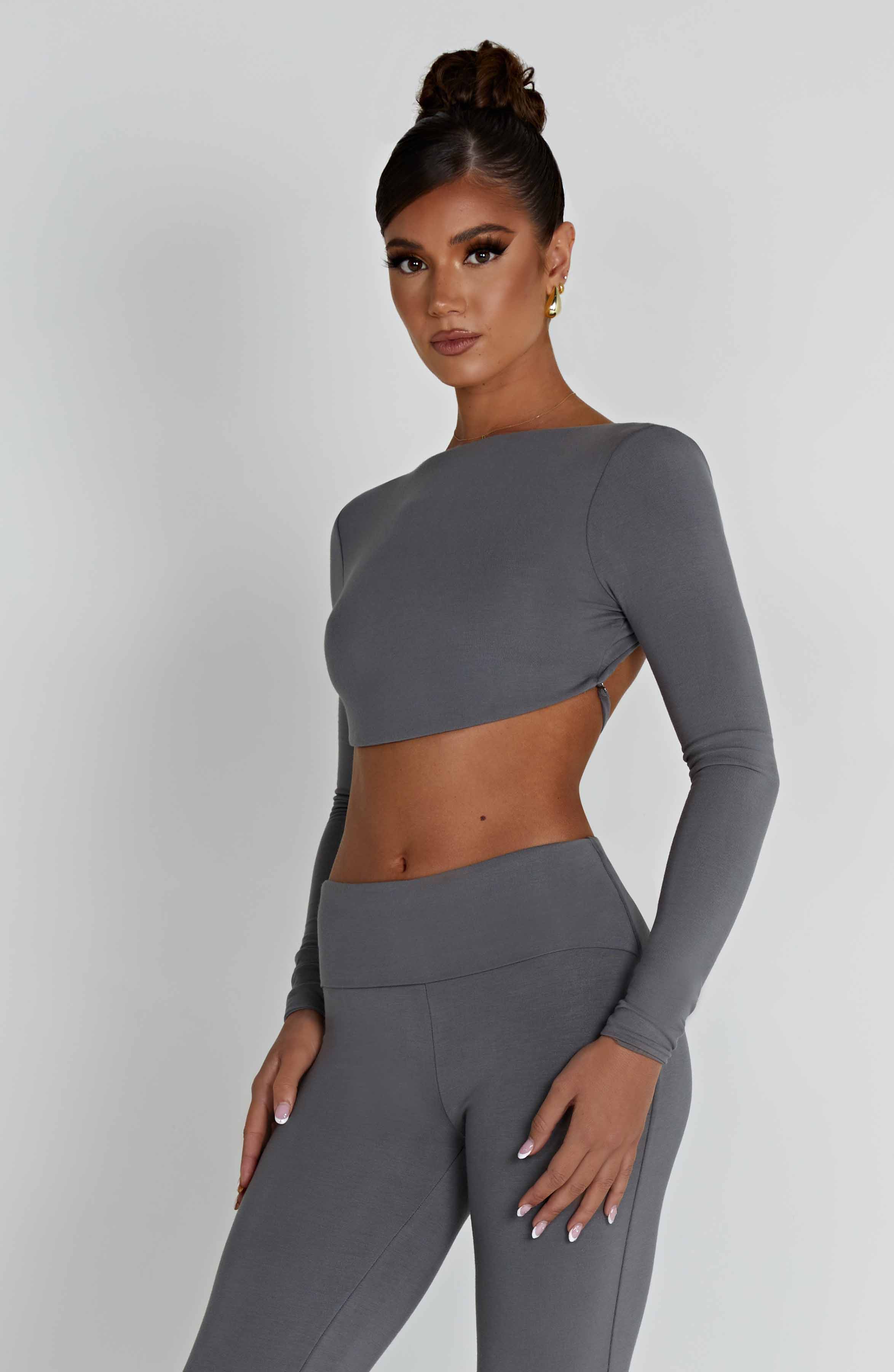 Sırt Detaylı Crop Bluz – Antrasit