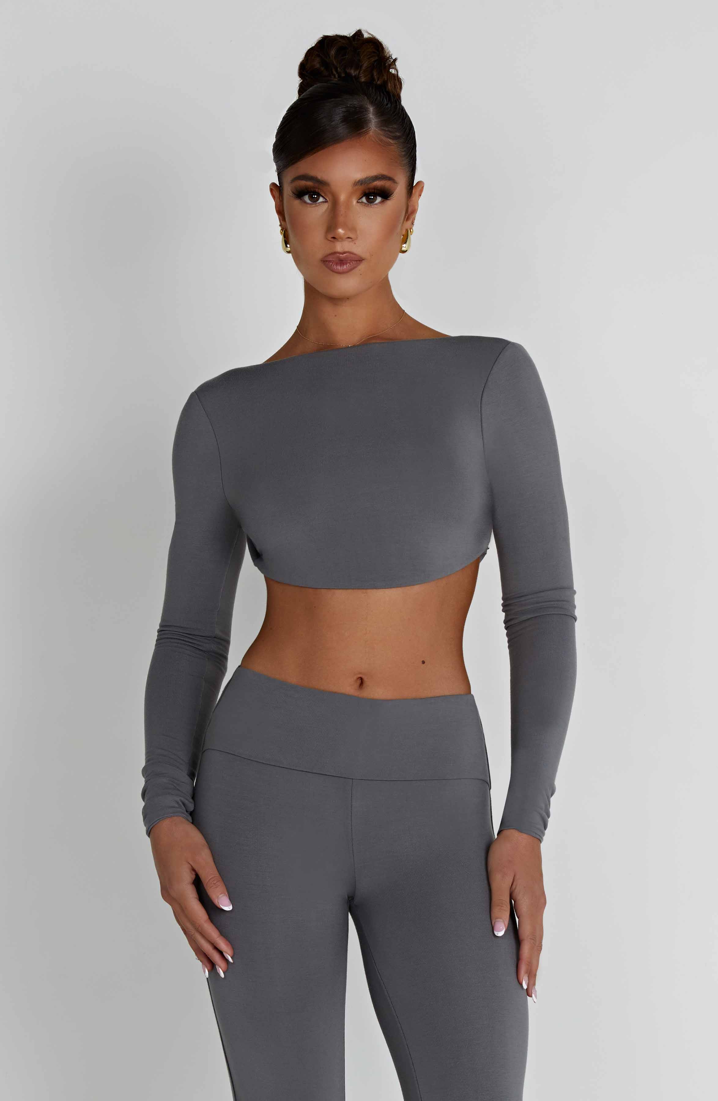 Sırt Detaylı Crop Bluz – Antrasit