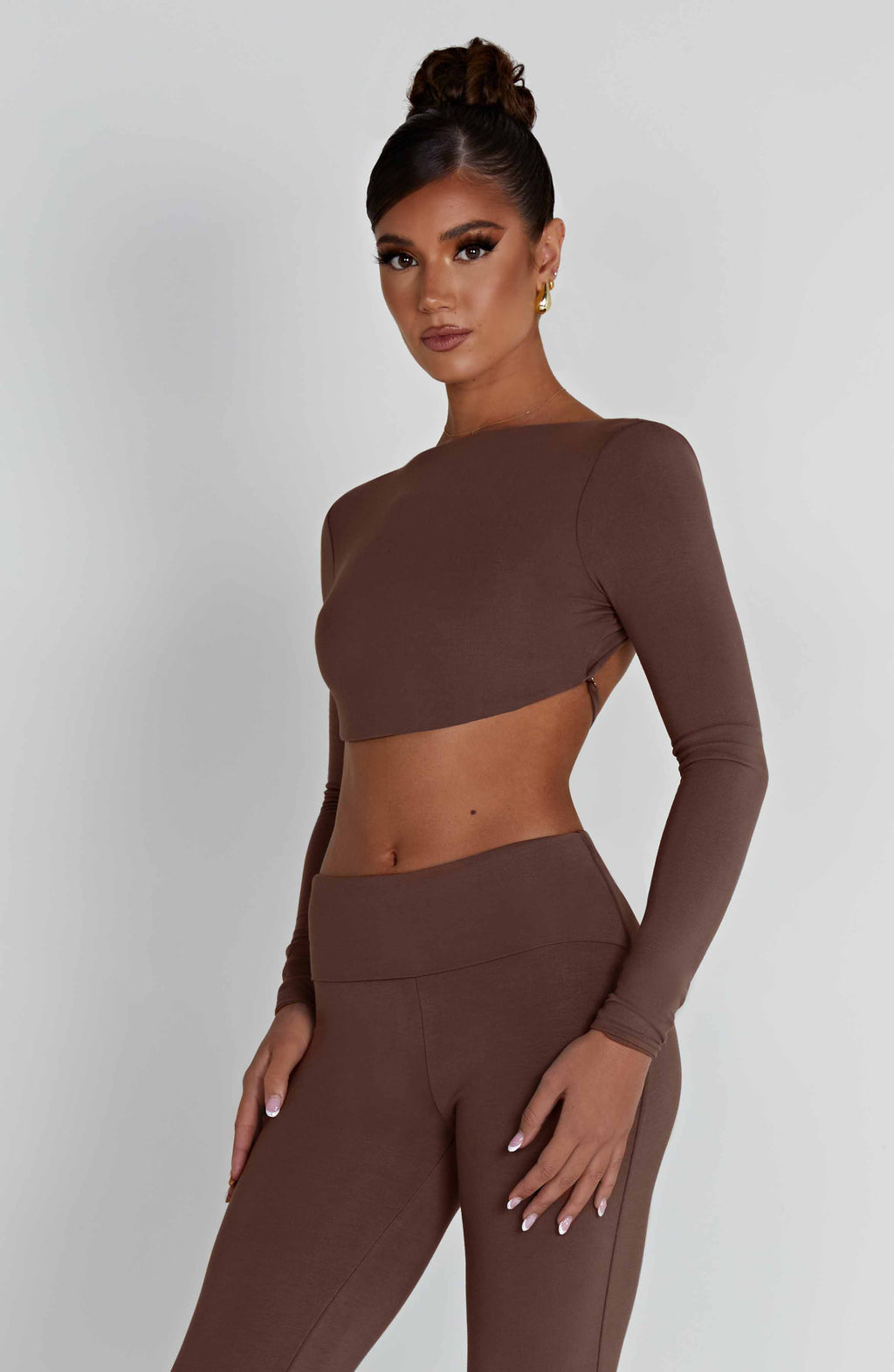 Sırtı Bağcıklı Crop Bluz – Kahverengi