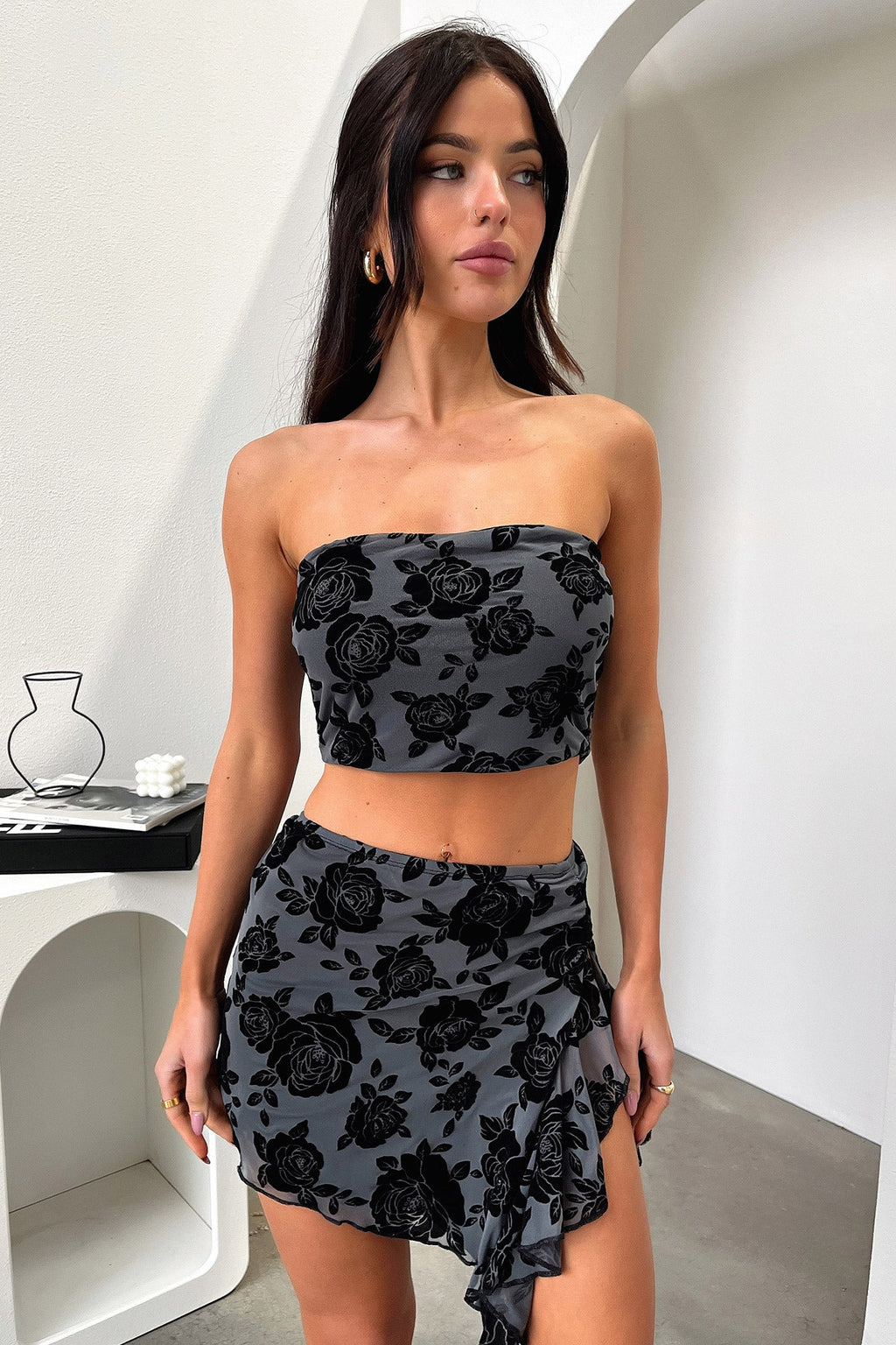 Savian Top - Siyah Çiçekli