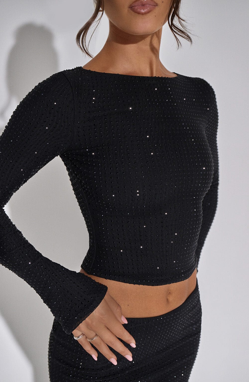 Uzun Kollu Skinny Crop Top – Siyah