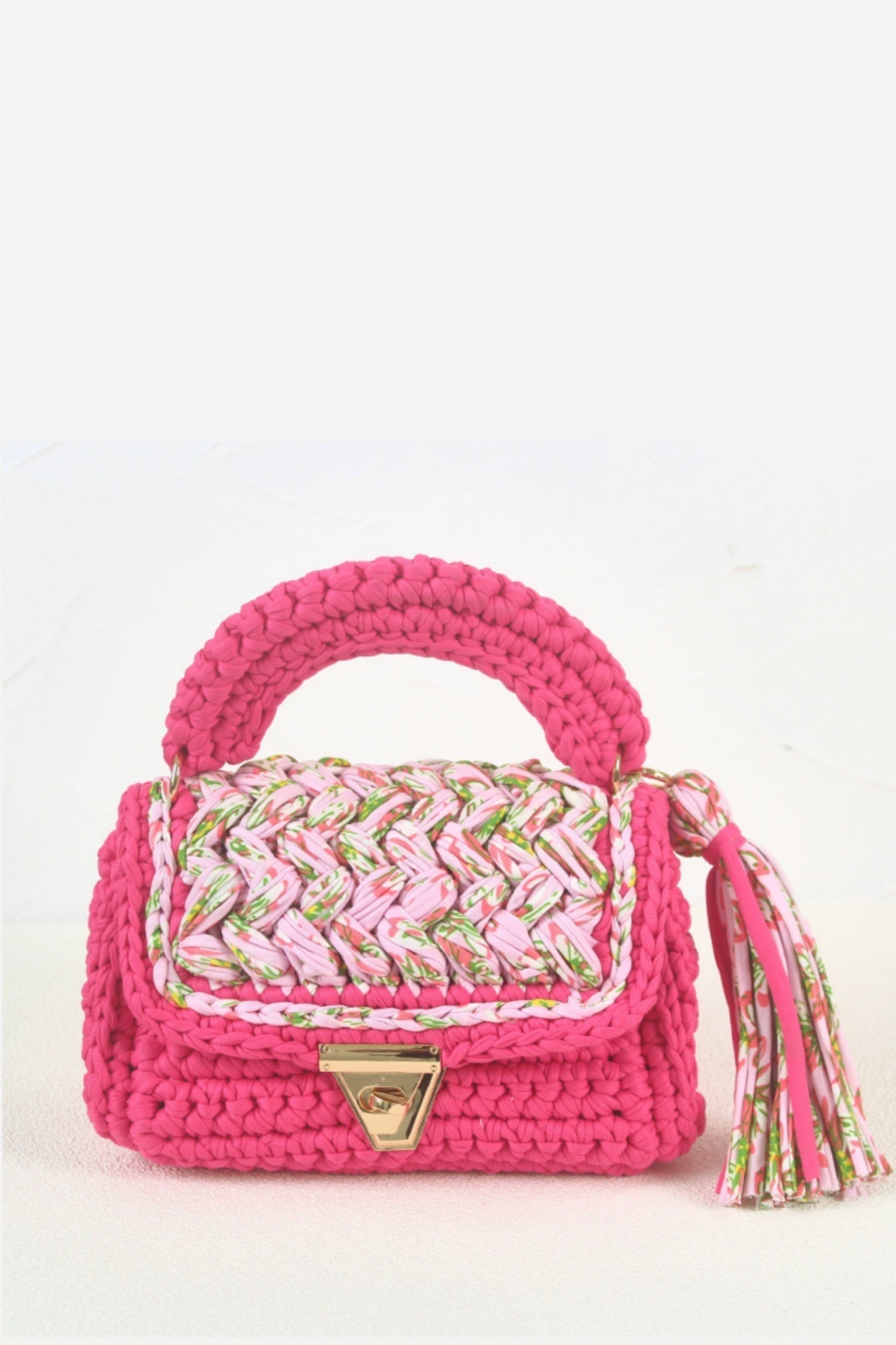 Tara Kontrast Renk Dokuma Püsküllü Kapaklı Çanta